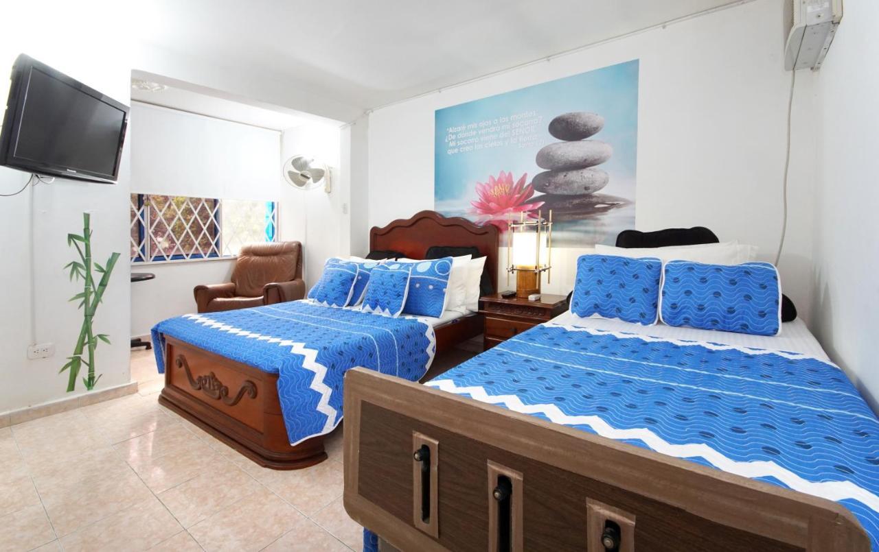 Hostal Tequendama Martha Santamaria 卡利 外观 照片
