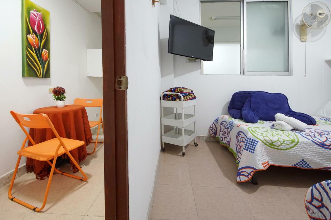 Hostal Tequendama Martha Santamaria 卡利 外观 照片